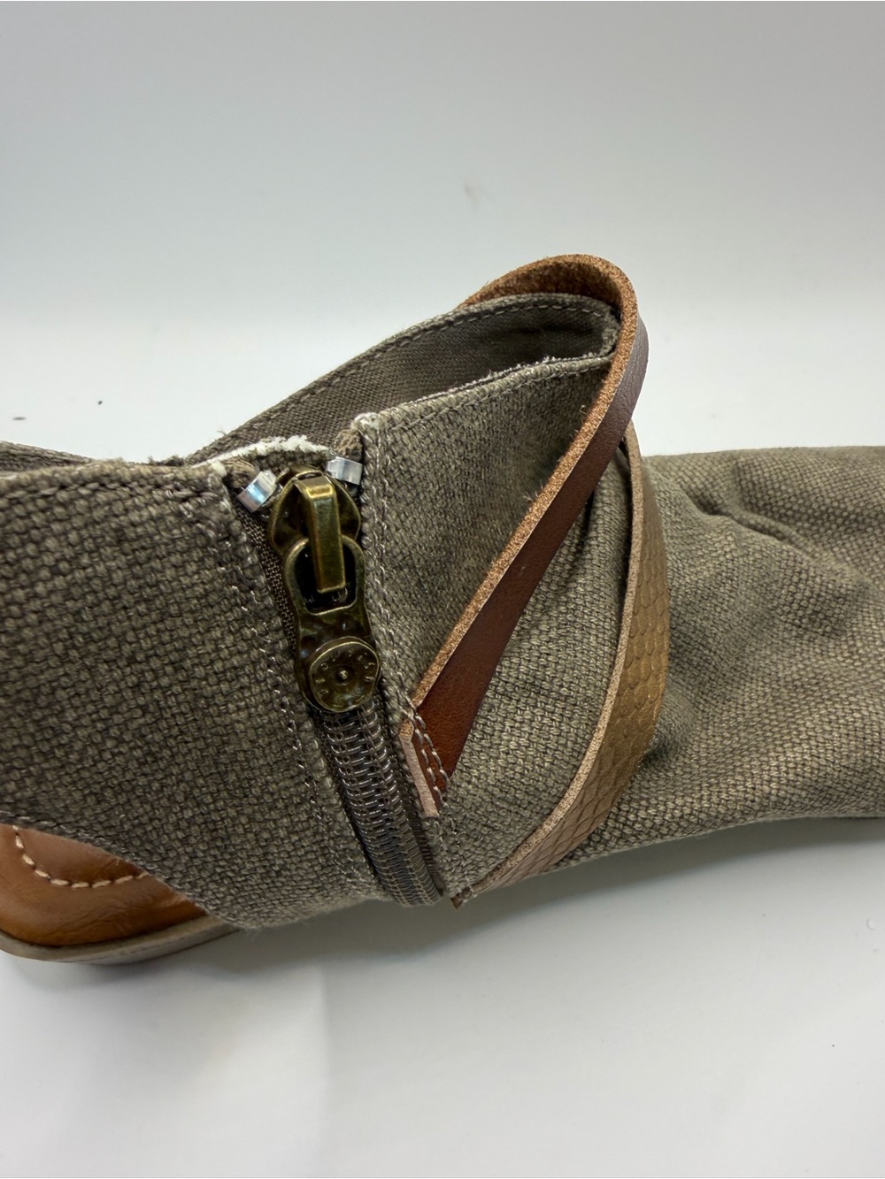 Blowfish Taupe Open-Toe Ankle Wrap Sandals with Brown Straps - Picture 7 of 8